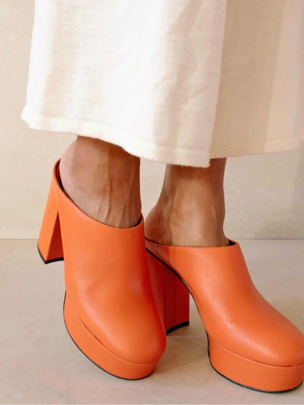 Alohas | Clock Out Mule - Pomelo Orange - 38